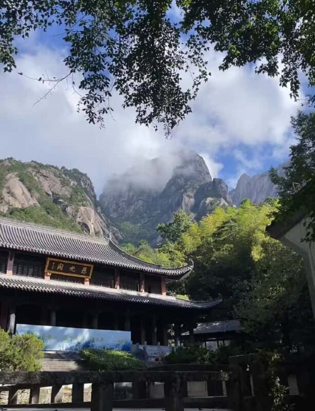 Secret Huihuang-Three-day Tour of Huangshan Hongcun - Exploring the Highlights: What You Can Expect