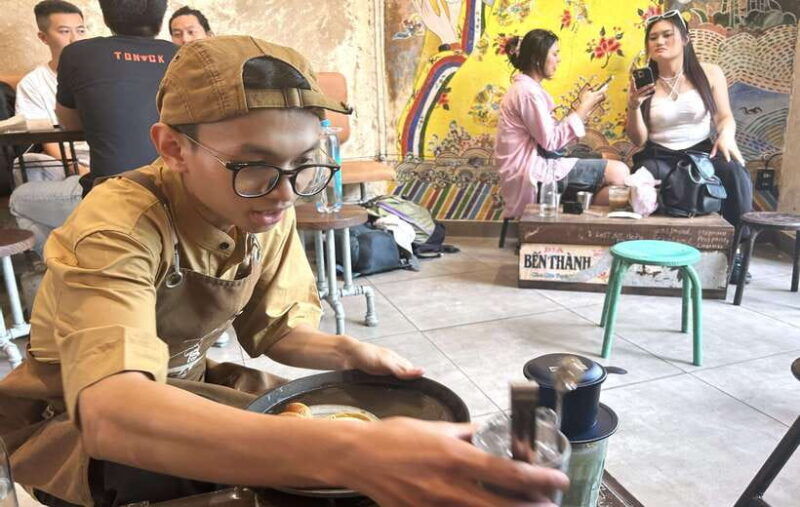 secret-walking-food-tour-ho-chi-minh-city