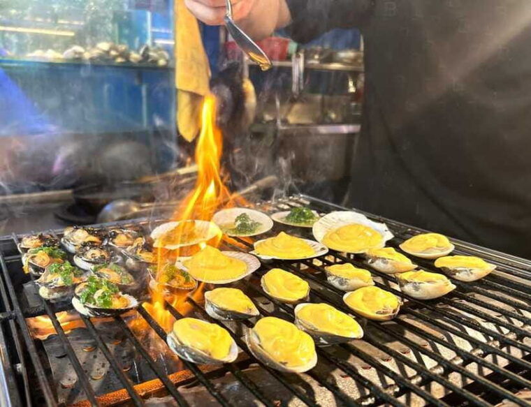 secret-walking-food-tour-ho-chi-minh-city