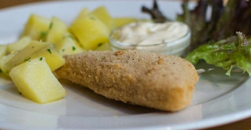 secret-walking-food-tour-prague