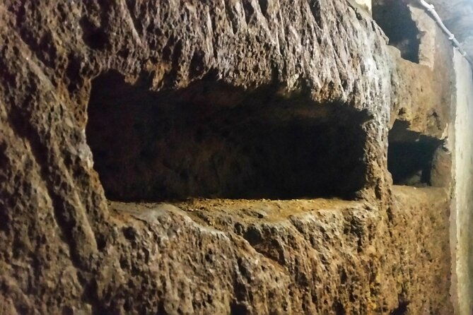 secrets-beneath-rome-capuchin-crypt-and-catacombs-tour