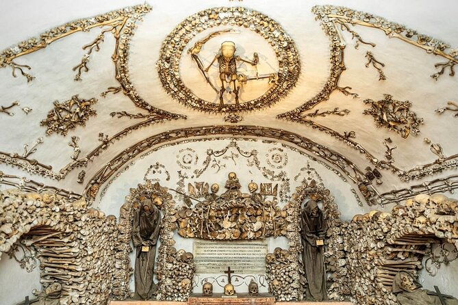 secrets-beneath-rome-capuchin-crypt-and-catacombs-tour