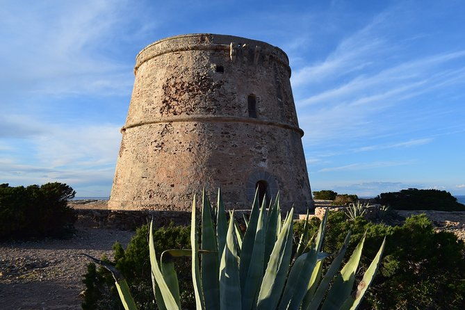 secrets-of-ibiza-car-tour-in-4-hours