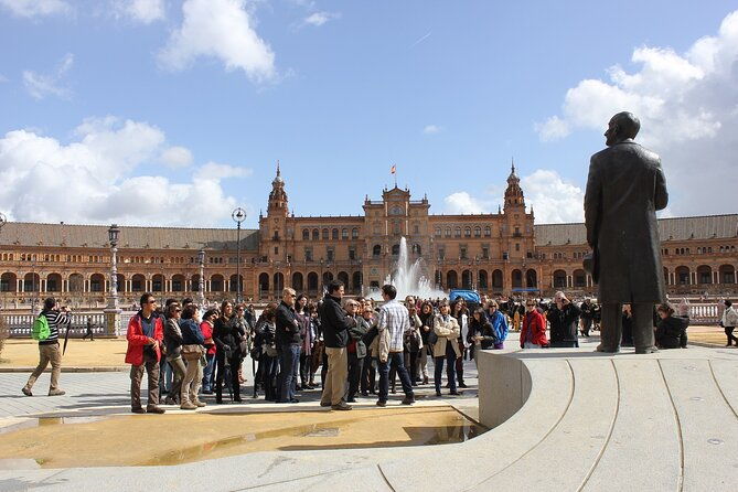 secrets-of-maria-luisa-park-and-plaza-de-espana-private-tour