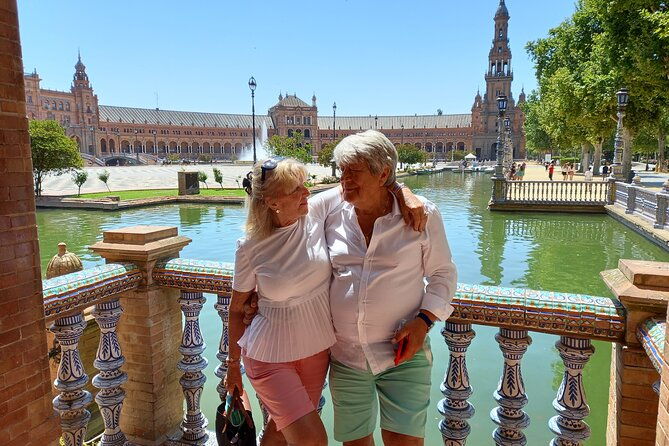 secrets-of-maria-luisa-park-plaza-de-espana-tour-in-spanish