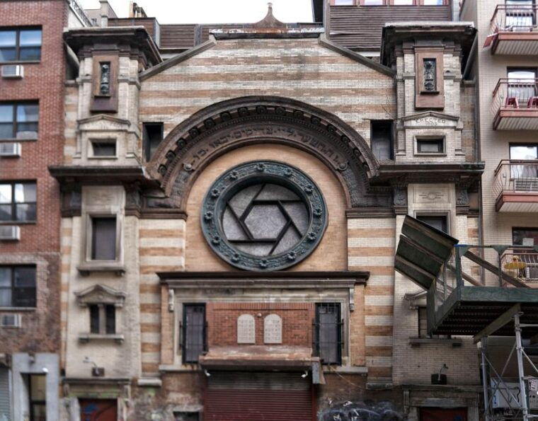 secrets-of-the-lower-east-side-tour-and-tasting