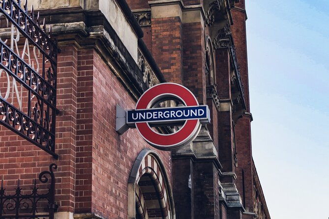 secrets-of-underground-walking-tour-with-london-transport-museum