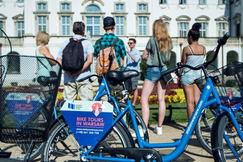 secrets-of-warsaw-4-hour-bike-tour