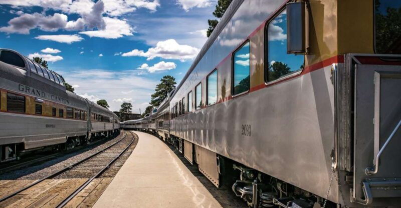 sedona-grand-canyon-railway-full-day-scenic-rail-tour