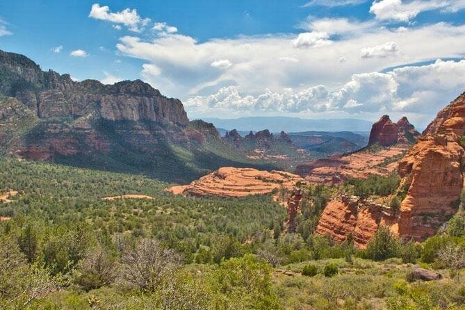 sedona-with-vineyard-or-montezuma-ruins-tour-from-scottsdale