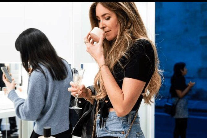 see-15-plus-paris-sights-tour-and-fun-perfume-experience