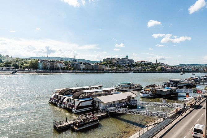 see-budapest-with-a-local-private-personalized
