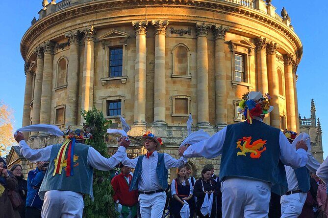 See Oxford's top sights in a small group with a local guide - What to Expect on the Tour
