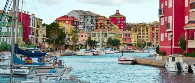 see-port-saplaya-city-of-arts-and-sciences-on-a-bike-tour
