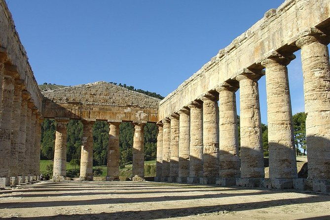 segesta-erice-stagnone-lagoon-saltpans-marsala-and-mozia-mothia-from-palermo-private-tour