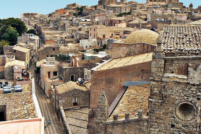 segesta-erice-stagnone-lagoon-saltpans-marsala-and-mozia-mothia-from-palermo-private-tour