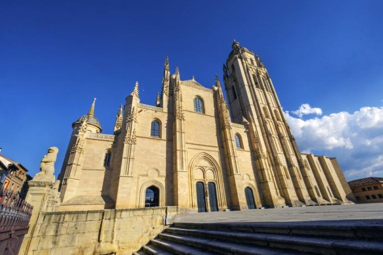 segovia-cathedral-tower-guided-tour