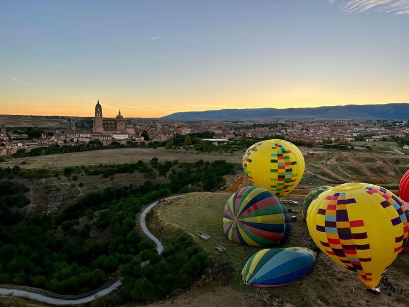 segovia-hot-air-balloon-ride-with-cava-toast-picnic