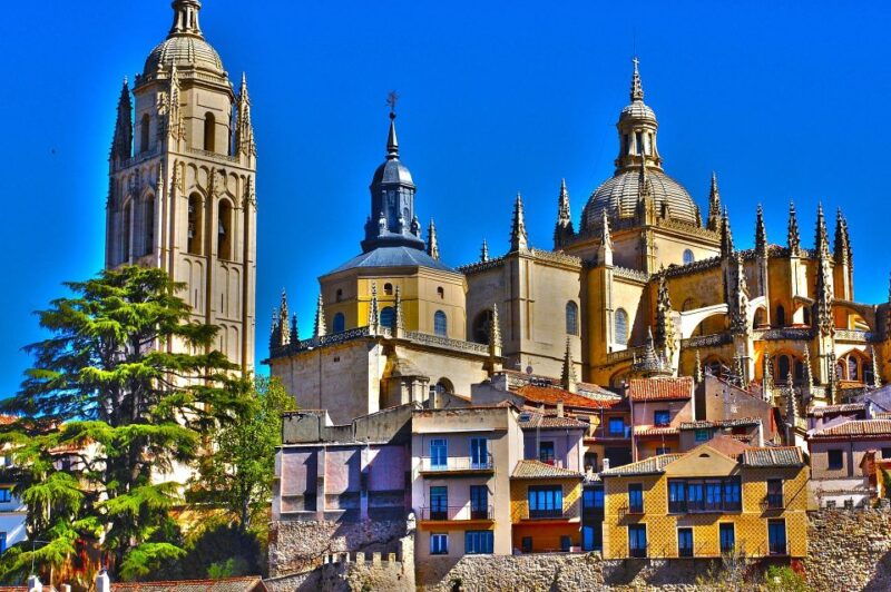 segovia-old-town-tour-including-castle-visit-2