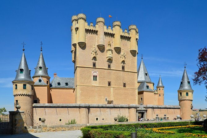 segovia-private-5-hours-tour-from-madrid-with-hotel-pick-up