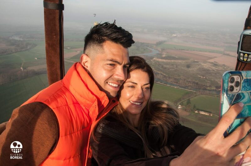 segovia-private-balloon-ride-for-2-with-cava-and-breakfast