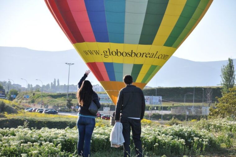 segovia-private-balloon-ride-for-2-with-cava-and-breakfast