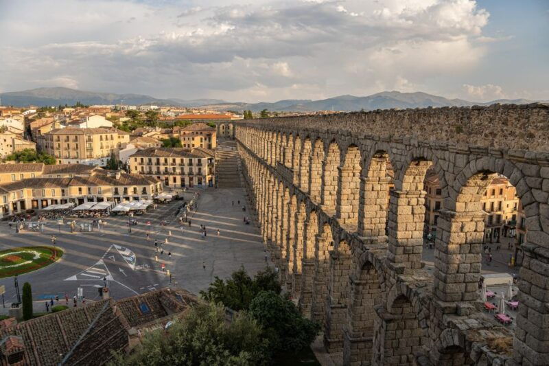 segovia-private-city-walking-tour-with-alcazar-of-segovia