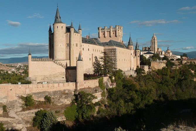 segovia-toledo-tour-with-alcazar-ticket-and-optional-cathedral