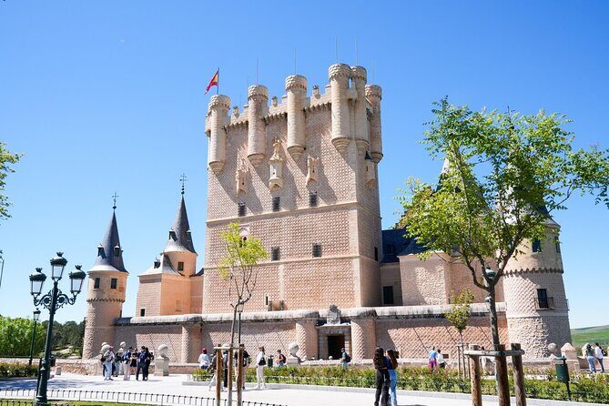 Segovia Tour with Cathedral and Alcazar from Madrid - Who Will Love This Tour?