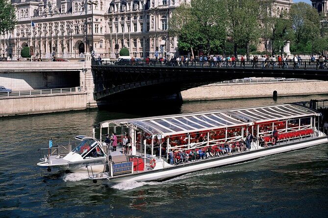 seine-river-cruise-with-commentary-1-hour