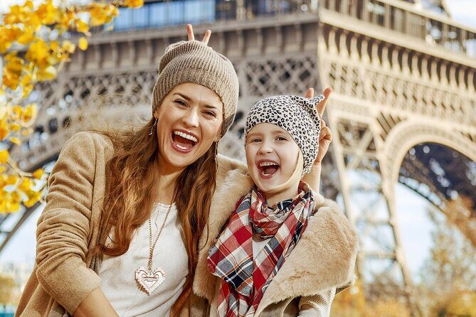 Seine River Guided Cruise with Kids by Vedettes de Paris - The Experience in Detail
