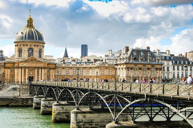 seine-river-walking-tour-with-optional-musee-dorsay-and-cruise-2