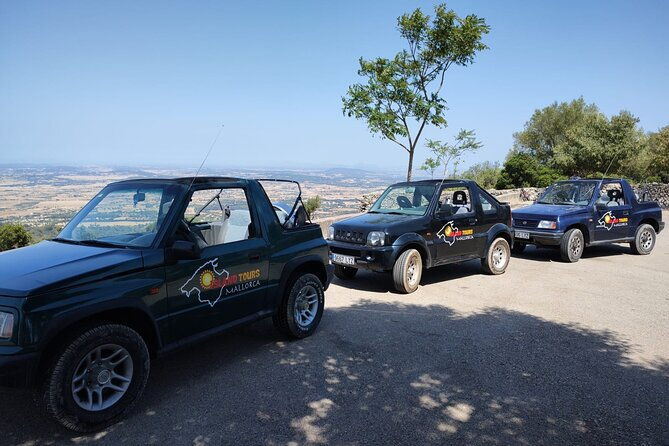 self-drive-4x4-off-road-jeepsafari-tour-mallorca-3