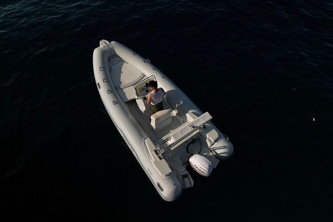 self-drive-boat-from-marina-grande-di-sorrento