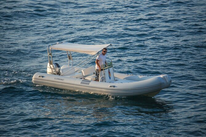 self-drive-boat-from-marina-grande-di-sorrento