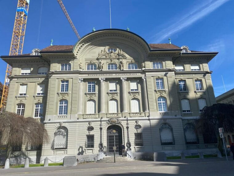 Self-Guided Audio City Tour in Bern - FAQ