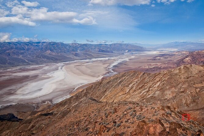 self-guided-audio-driving-tour-in-death-valley-national-park