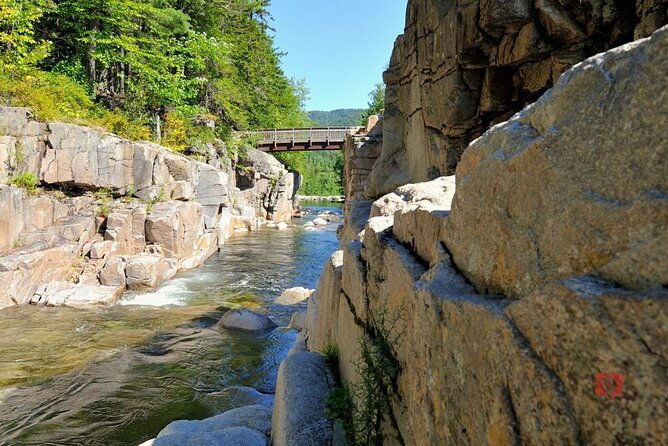 self-guided-audio-driving-tour-in-kancamagus-highway