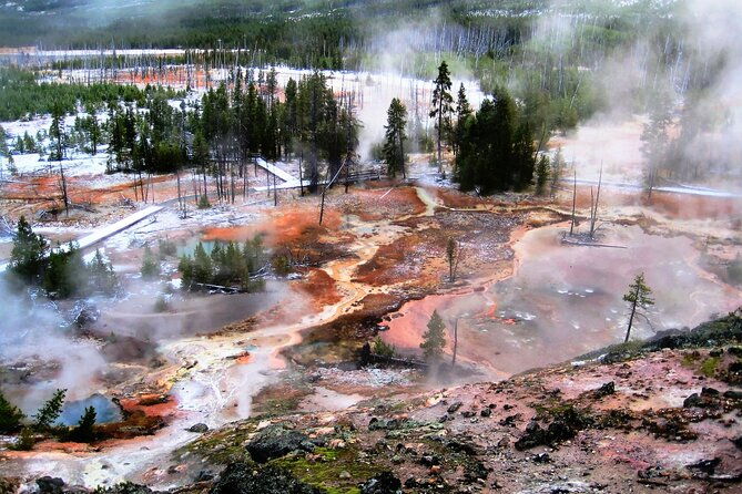 self-guided-audio-driving-tour-in-yellowstone-national-park