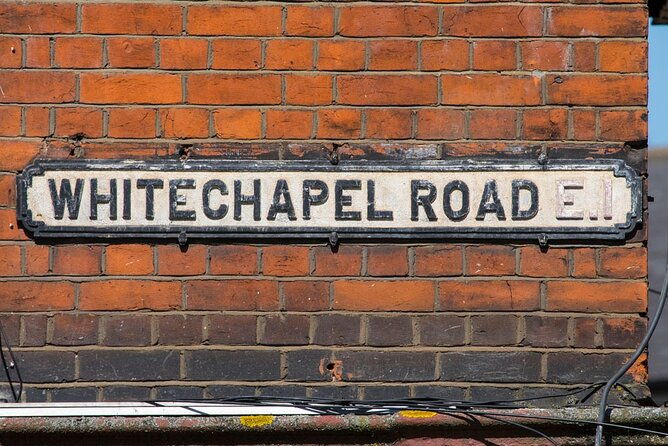 self-guided-audio-tour-behind-the-shadow-of-evil-jack-the-ripper