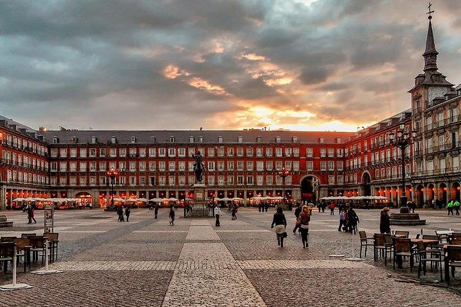 self-guided-audio-tour-ghosts-of-madrid-history-and-terror