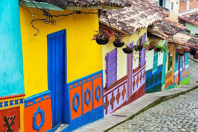 self-guided-audio-tour-paranormal-candelaria