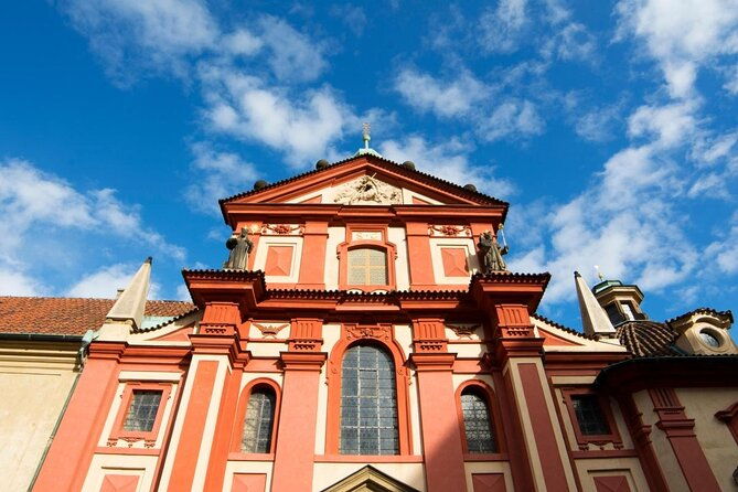 self-guided-audio-tour-prague-castle-district