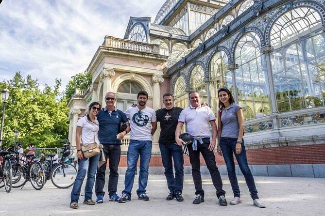 self-guided-bike-tour-at-the-retiro-park-at-your-own-pace