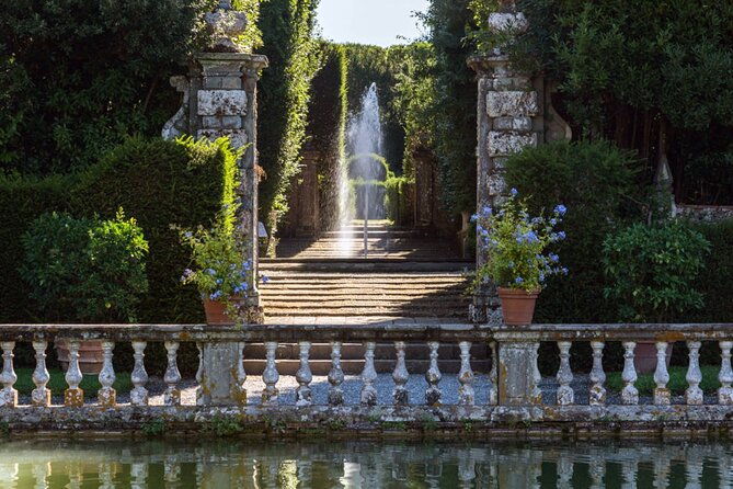 self-guided-bike-tour-in-the-nature-to-villa-reale