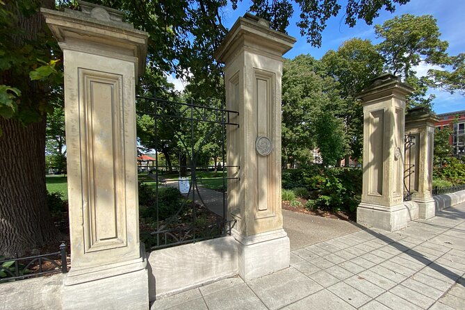 self-guided-cincinnati-ghost-haunted-walking-tour-audio-tour-music-hall-otr