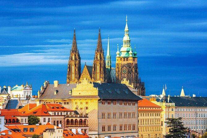 self-guided-city-audio-tour-in-prague-castle-no-ticket