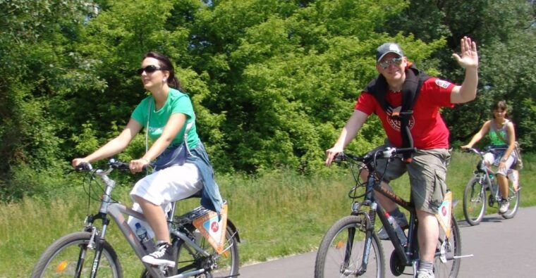 self-guided-city-bike-tours-3