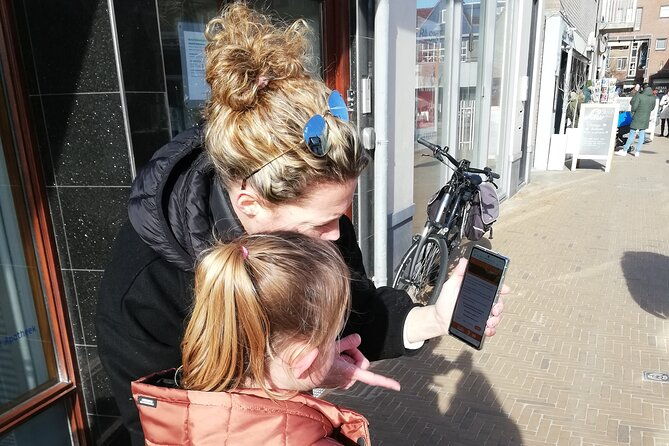 self-guided-city-trail-kids-tour-in-noordwijk-4-8-years