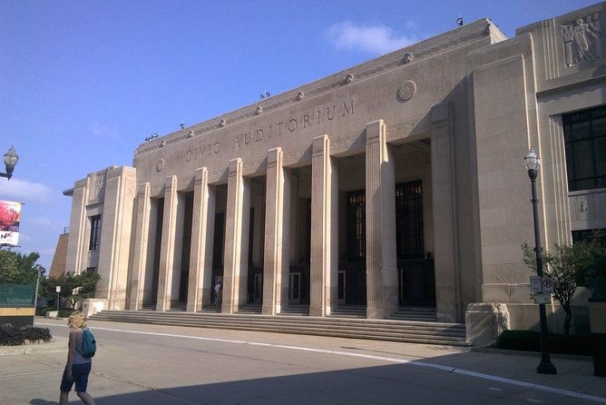 self-guided-grand-rapids-scavenger-hunt-round-river-city